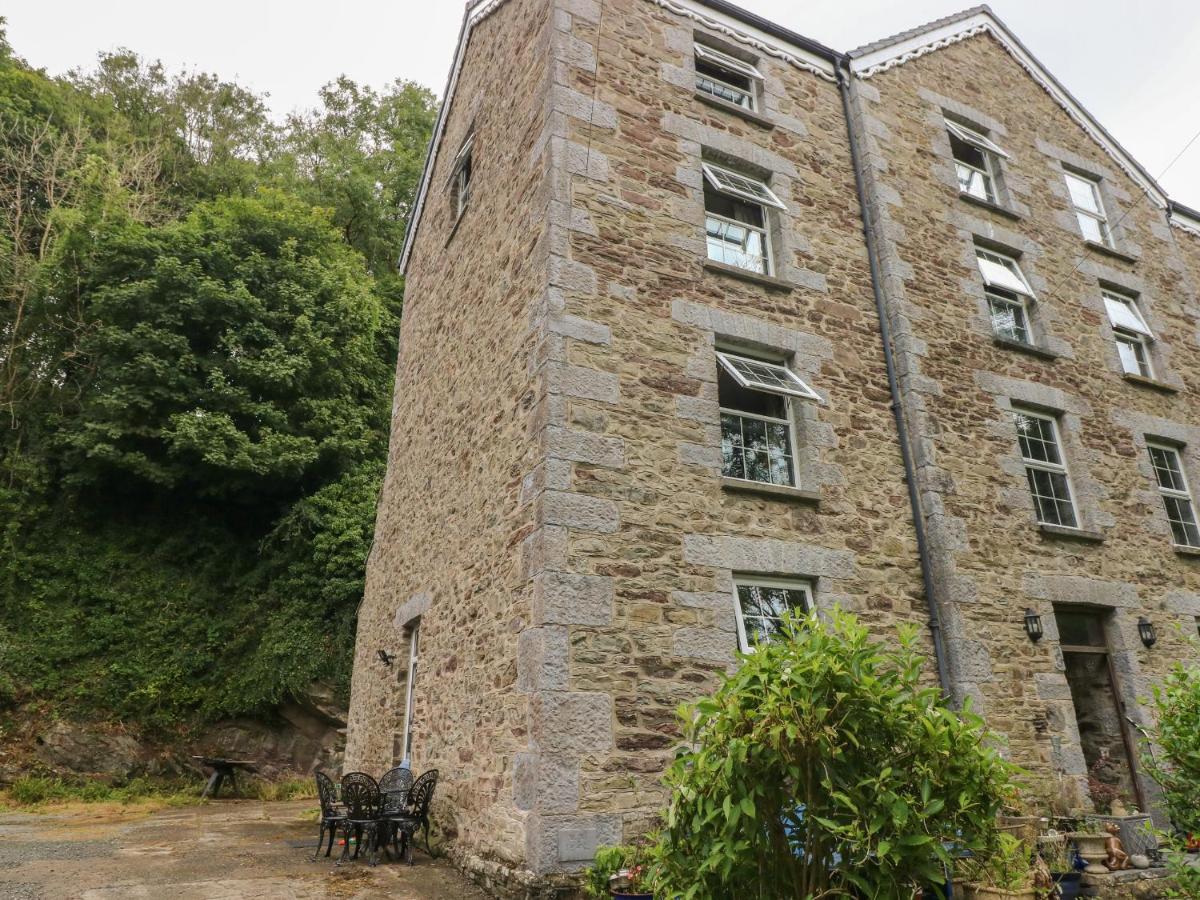 The Old Mill Villa Milford Haven Dış mekan fotoğraf