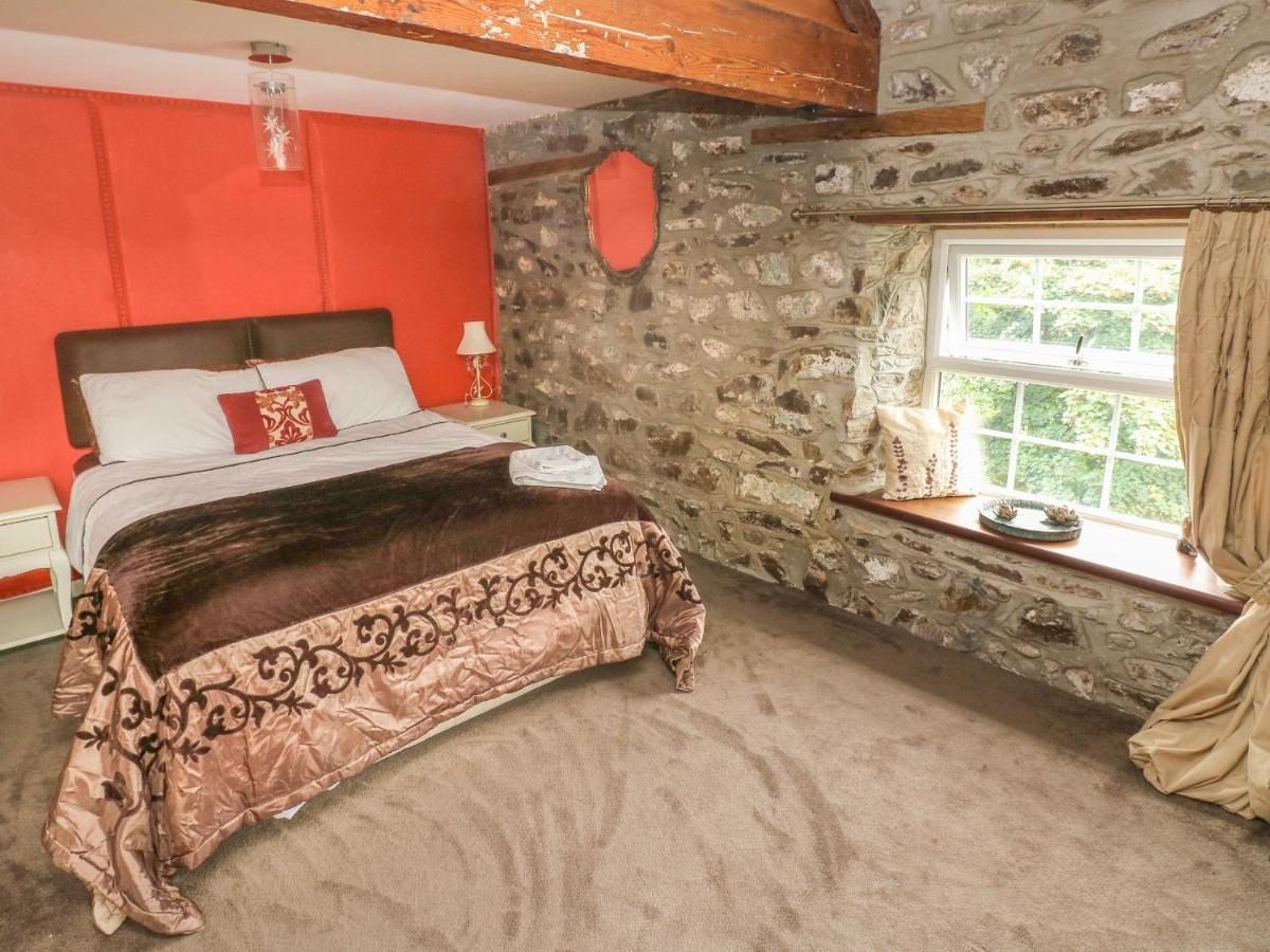 The Old Mill Villa Milford Haven Dış mekan fotoğraf