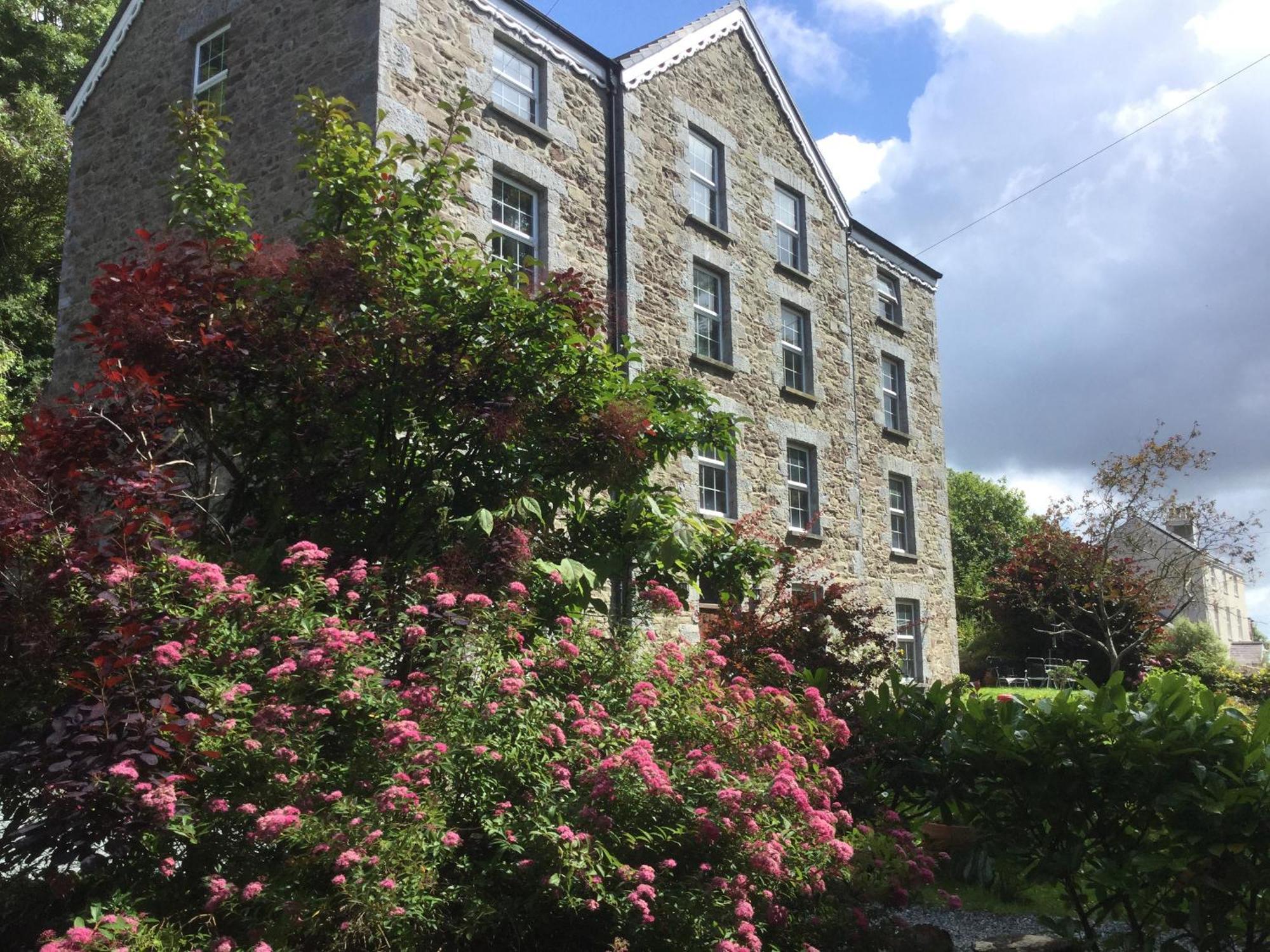 The Old Mill Villa Milford Haven Dış mekan fotoğraf